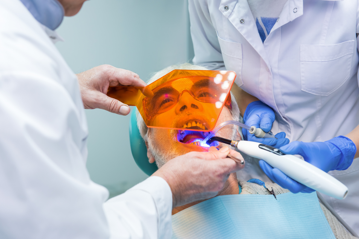 Right Dentist for oral health